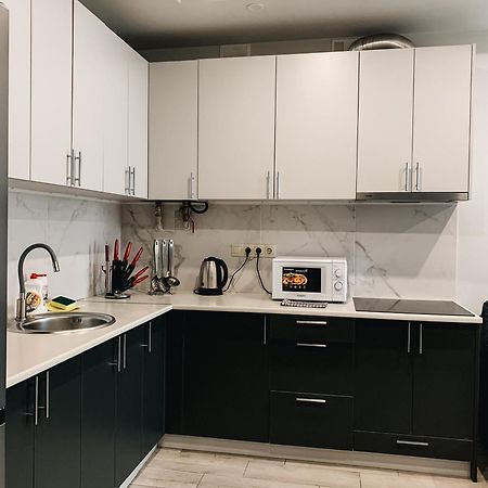 Apartments Domovik Mira 11S/9 Мукачево Экстерьер фото