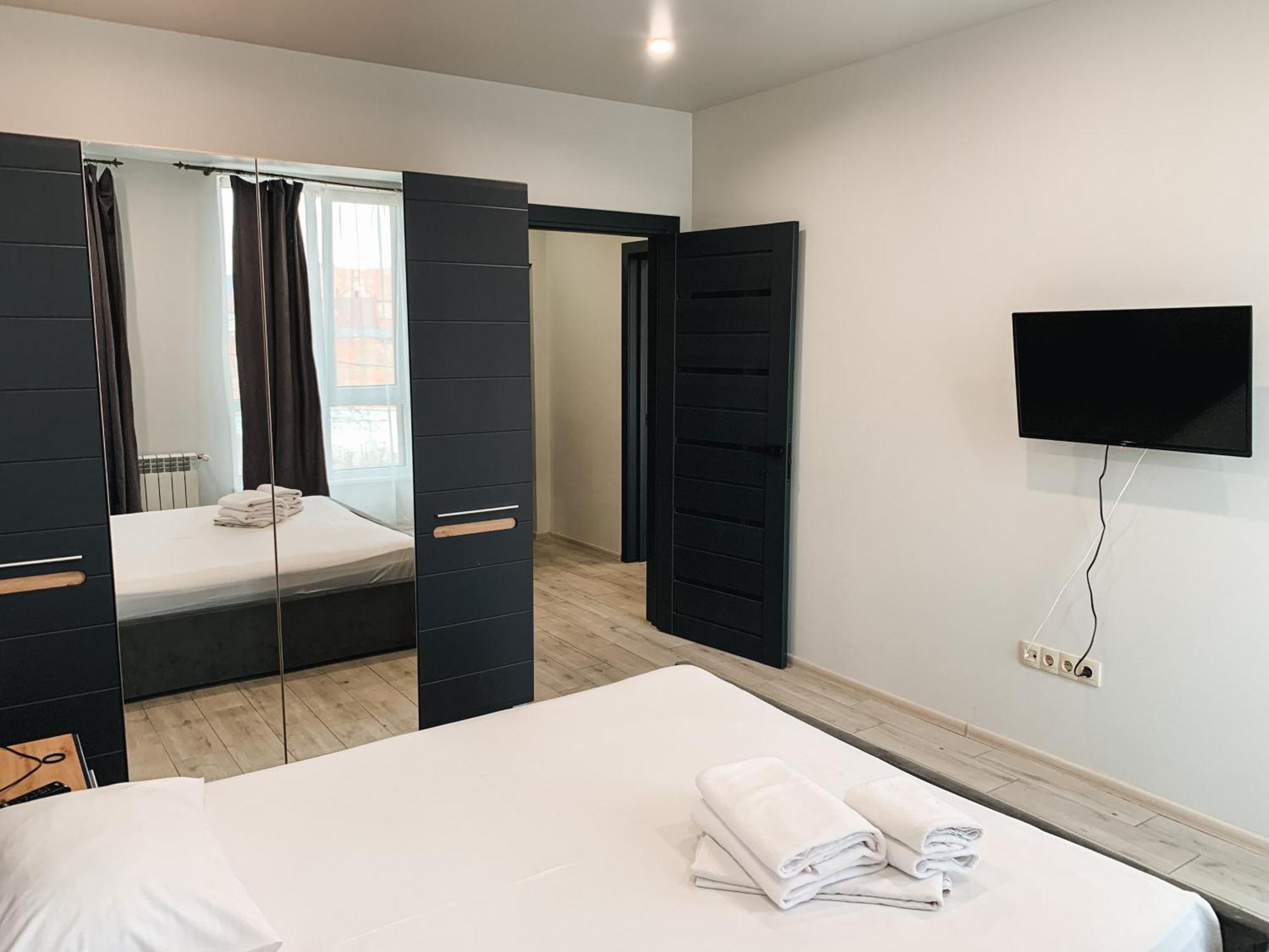 Apartments Domovik Mira 11S/9 Мукачево Экстерьер фото
